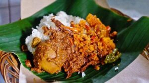 Gudeg Permata Bu Narti Bagian dari Gudeg Enak di Jogja