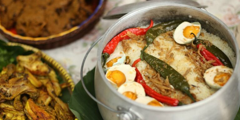 11 Rekomendasi Kuliner Malam di Semarang Paling Enak!