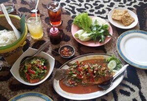 Pondok Dahar Pak HM Djaja