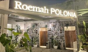 Roemah Polonia Cafe