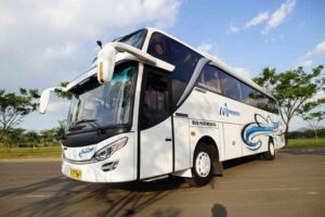 Sewa Bus Pariwisata Murah