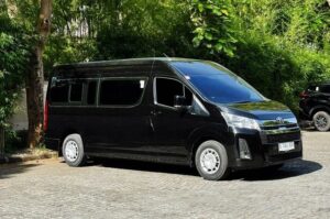 Sewa Hiace Luxury Semarang
