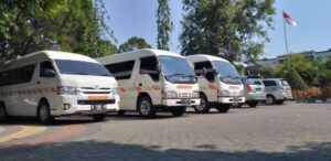Sewa Mobil Elf Murah