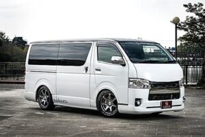Rent Car di Surabaya Barat